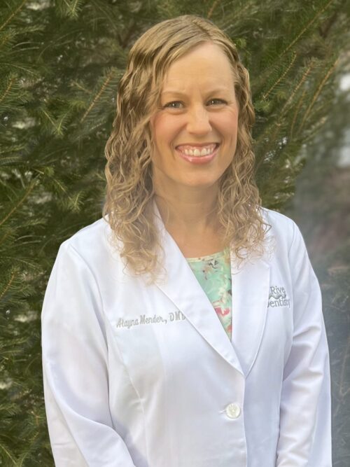 Dr. Alayna Mender